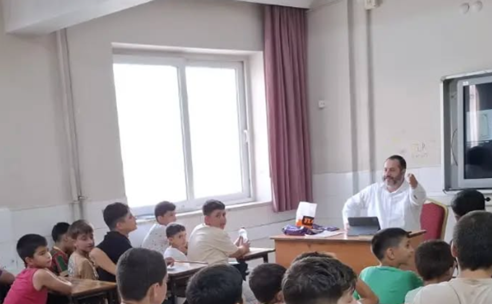 Yaz Kur'an kurslarında akran zorbalığı semineri