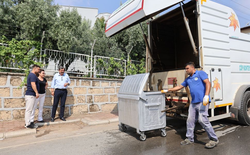 Toroslar’da temizlik mesaisi hız kesmiyor