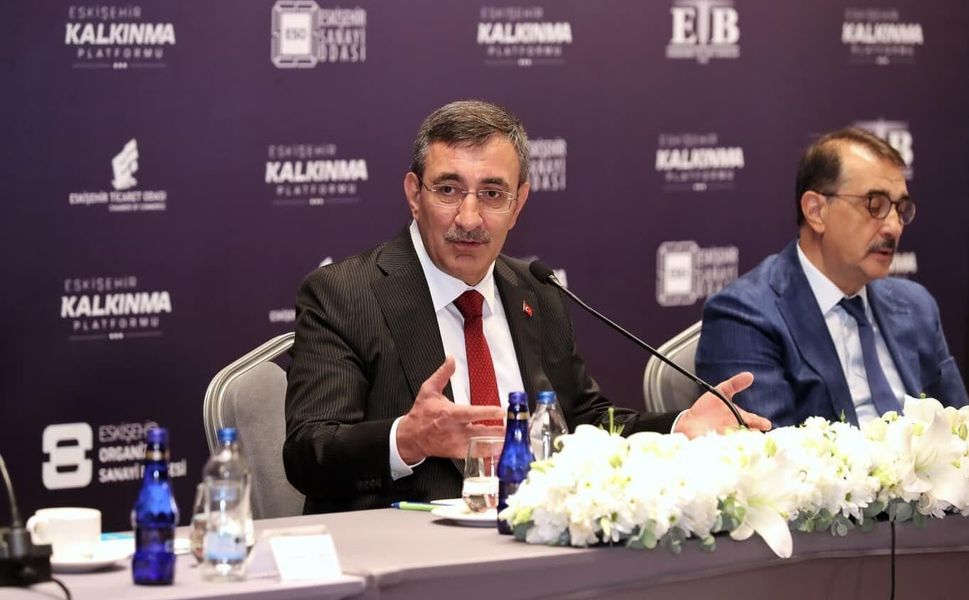 Cumhurbaşkanı Yardımcısı Yılmaz: Vatandaşın yastık altı, Merkez Bankası rezervinden büyük