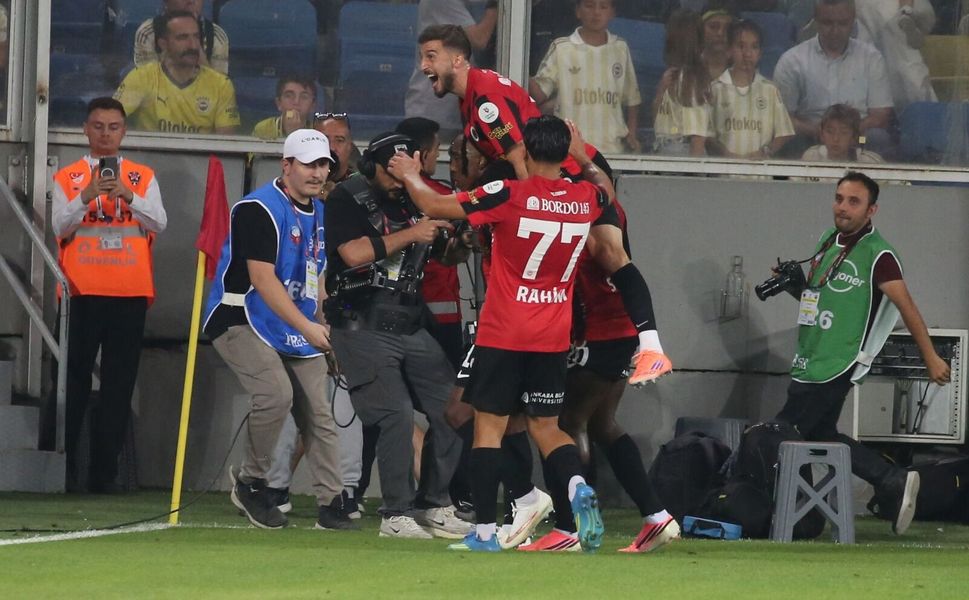 Gençlerbirliği'nden Fenerbahçe'ye Sezonun İlk Sürprizi