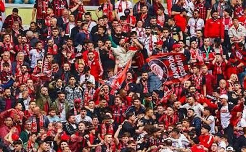 Şeytanlar Mersin İdman Yurdu için ‘Vefa Sezonu’ başlattı