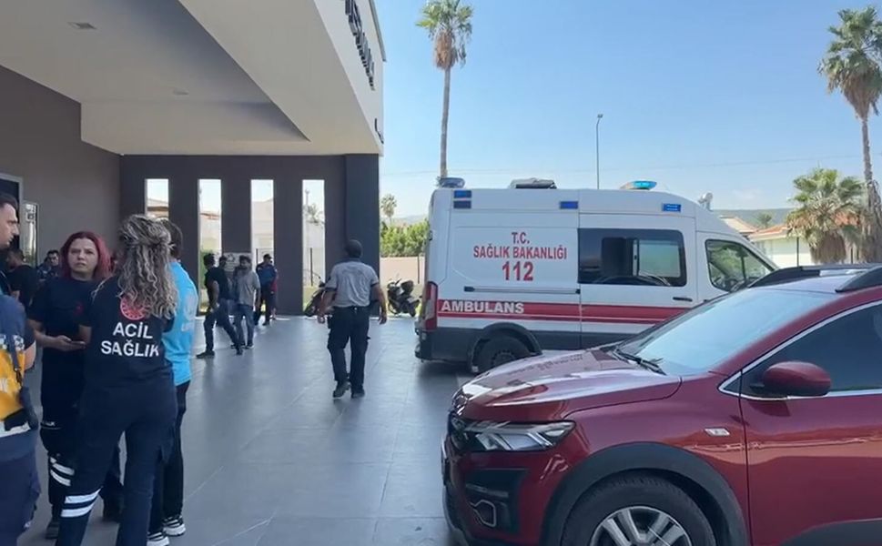 Kazazedeleri karşılamak için Taşucu Limanı'nda hummalı hazırlık