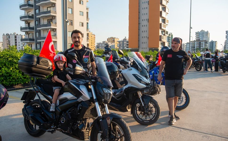Güder: 'Milletimizin başı sağ olsun, kortejimiz iptal'