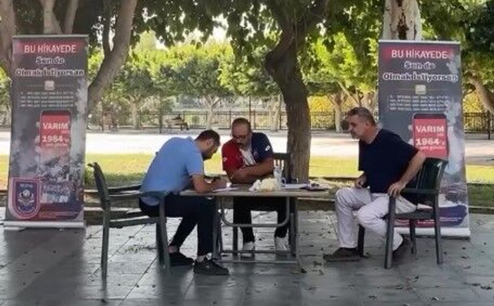 Silifke’de 1964 üye için stant açıldı