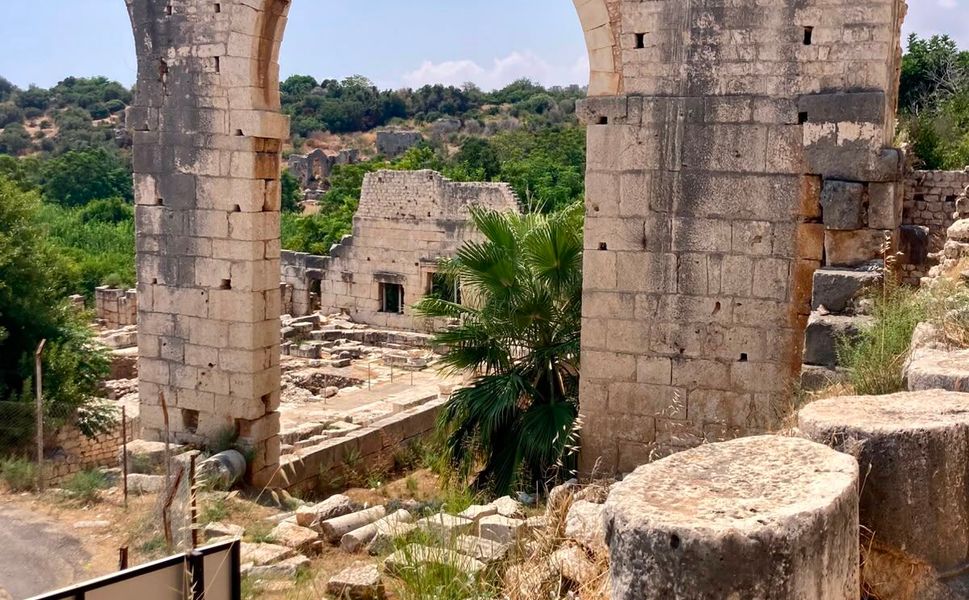 Elaiussa Sebaste’de tarihe destek sürüyor