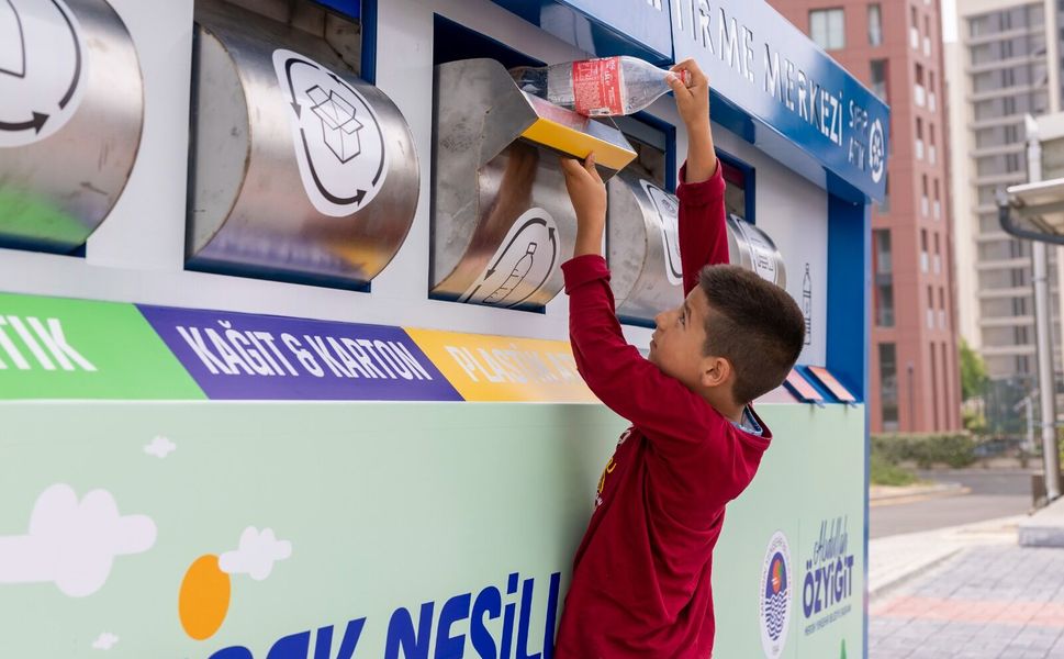 Yenişehir’de sıfır atıkla 11 bin ağaç kurtuldu