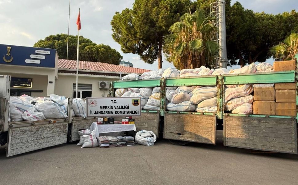 Mersin’de 50 milyon TL değerinde kaçak giyim operasyonu