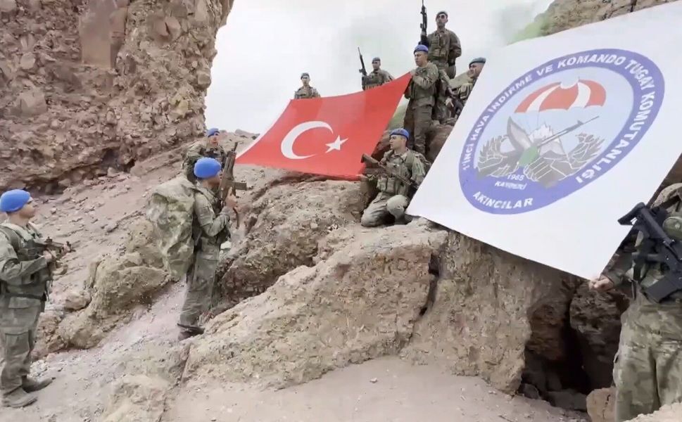 Komandolar, Somalili askerlerle Erciyes'e tırmandı