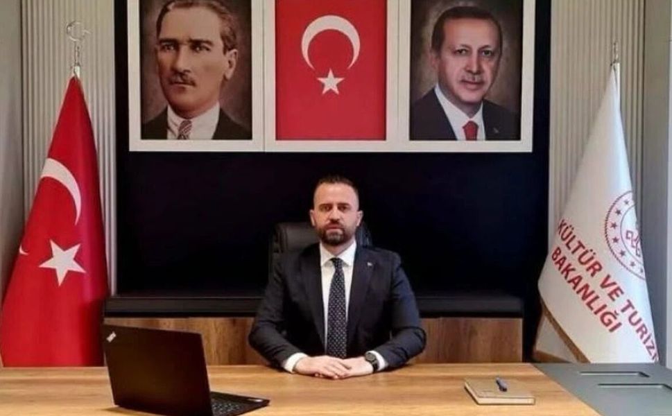 Görevine başladığını paylaştığı video ile duyurdu