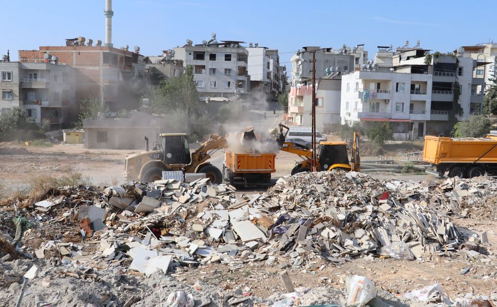 Toroslar’da kaçak hafriyat dökümüne sıkı denetim