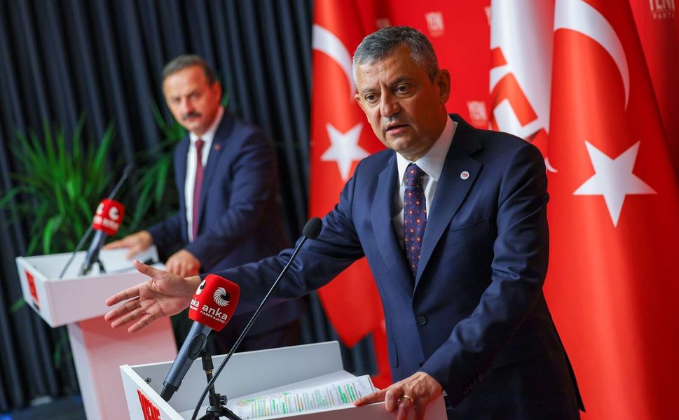 Özel'den Mansur Yavaş'ın istifasına ilişkin açıklama