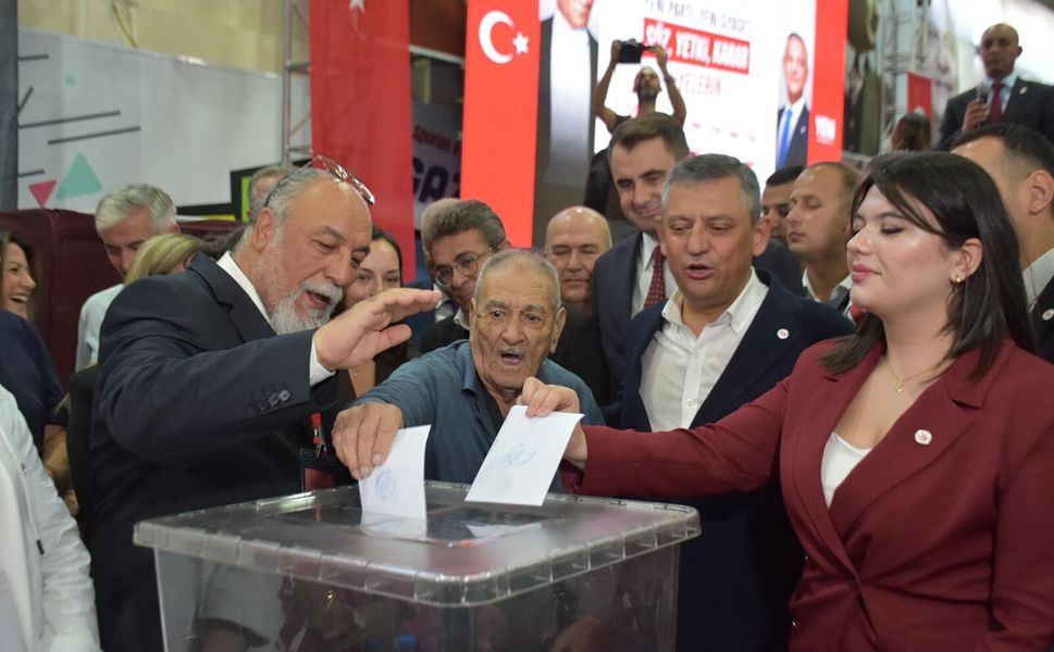 Özgür Özel: Partiyi iktidar yapmazsam o gün görevi bırakacağım