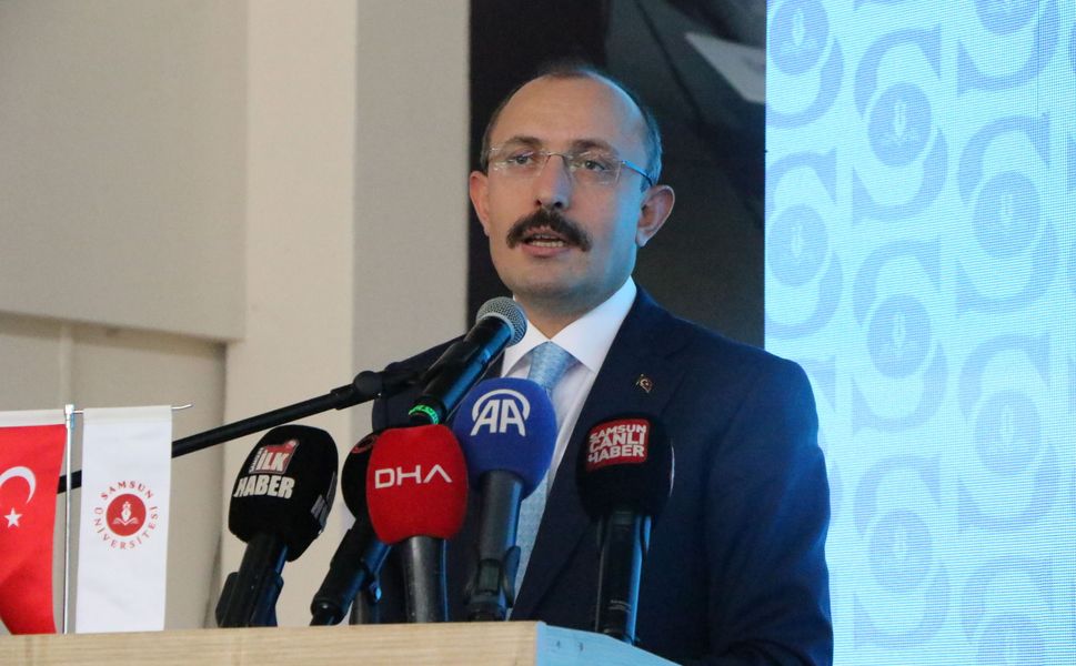 ‘Ekonomi büyüyor ama insanların aldığı pay artmıyor’