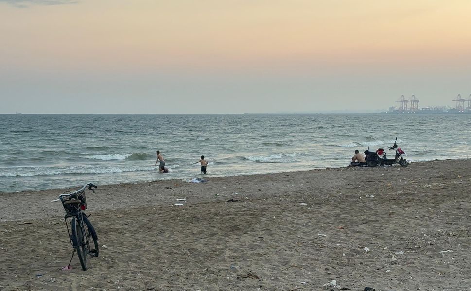Türkiye sonbahara Mersin denize giriyor