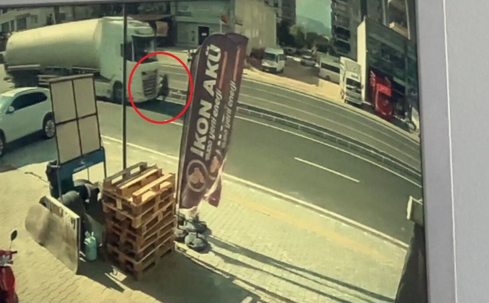 Mersin'de tankerin çarptığı kadın hayatını kaybetti