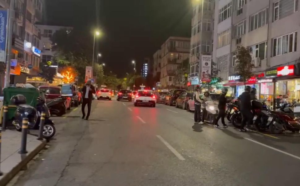 Marmara'da meydana gelen deprem İstanbul'u tedirgin etti