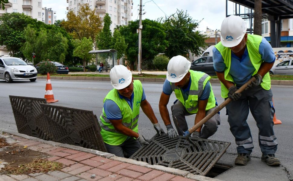 MESKİ çalıştı Mersin yoğun yağışlardan etkilenmedi