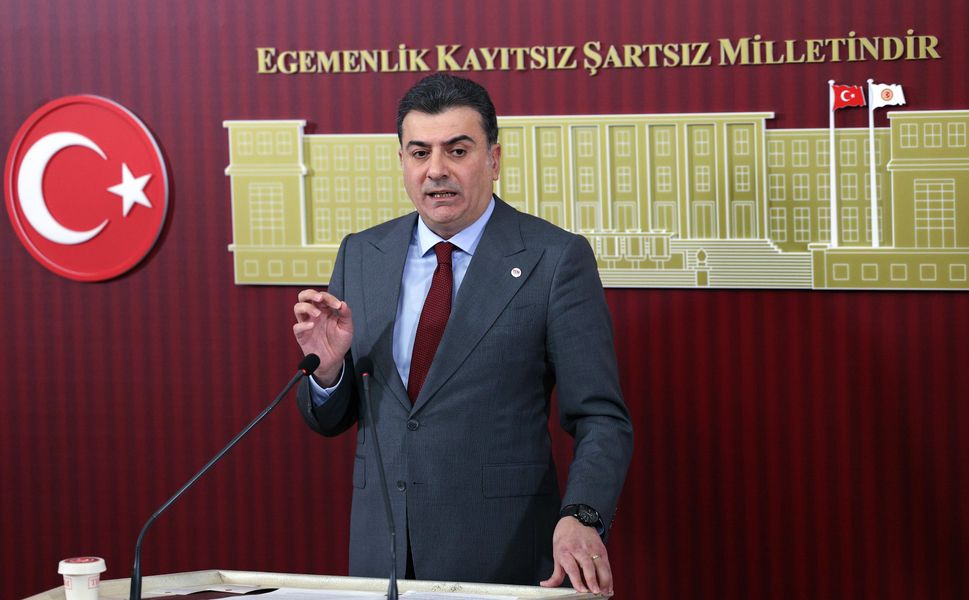 Zeynel Emre: 90 milyar dolarlık bir kayıptan bahsediyoruz