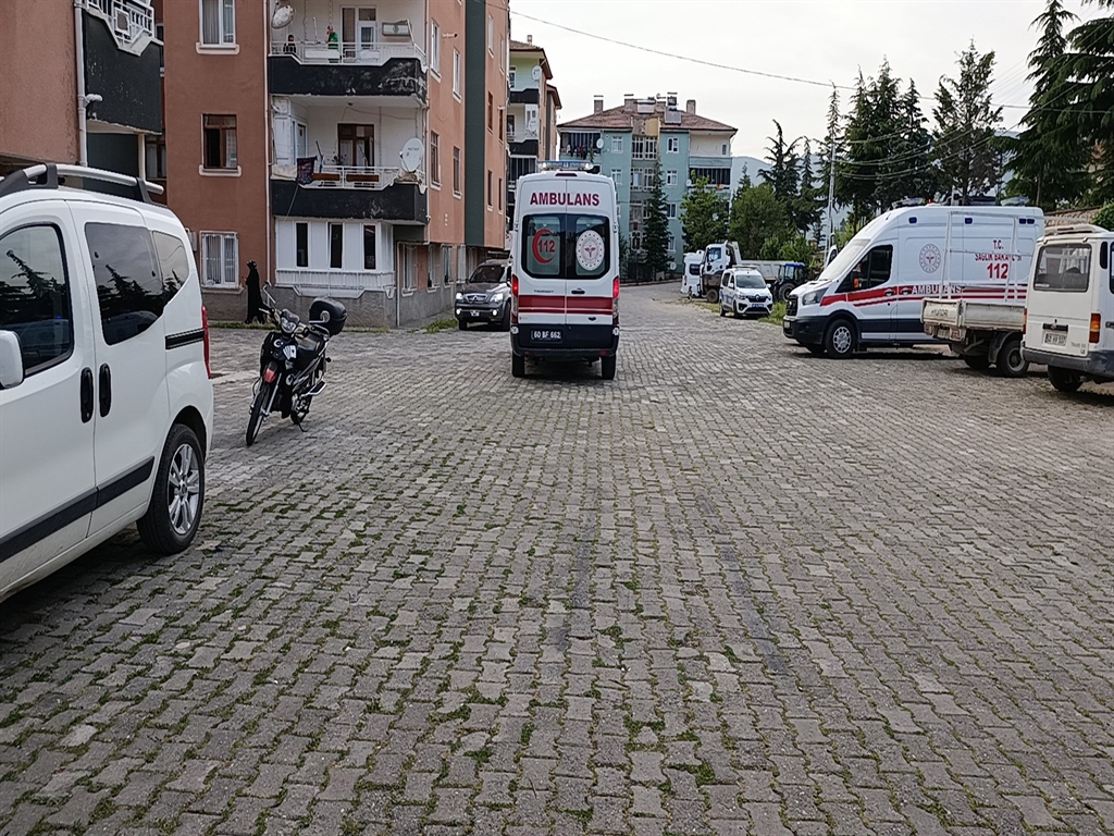 730758
