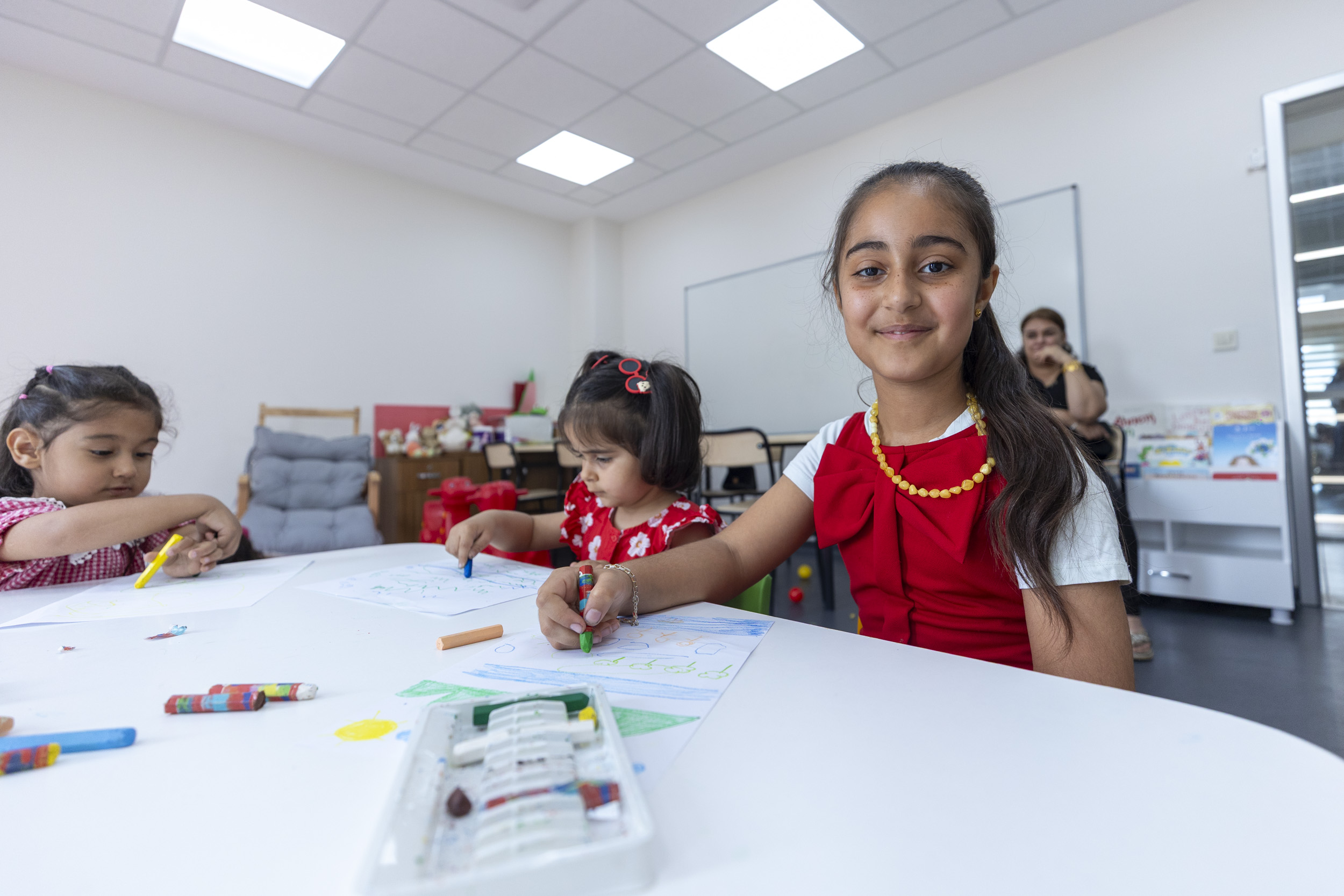 Kadinlar Eği̇ti̇mde, Çocuklar Güvende Halkkent Mercek’te Oyun Odasi Desteği̇ (8)