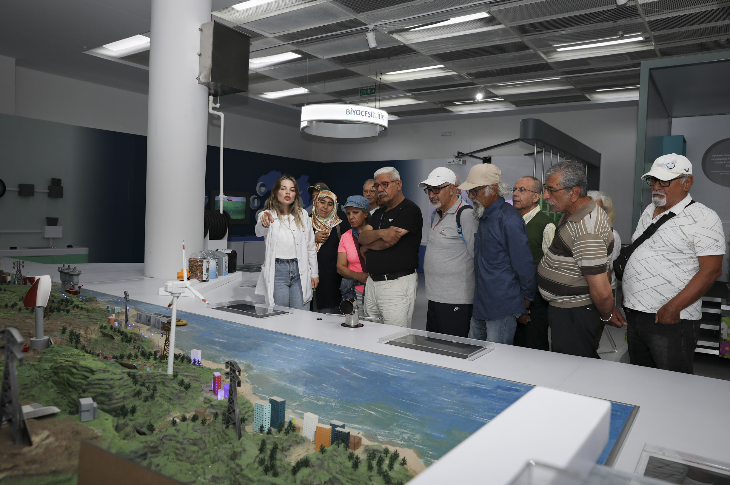Emekli̇lerden Mercan Bi̇li̇m Merkezi̇’ne Tam Not (4)
