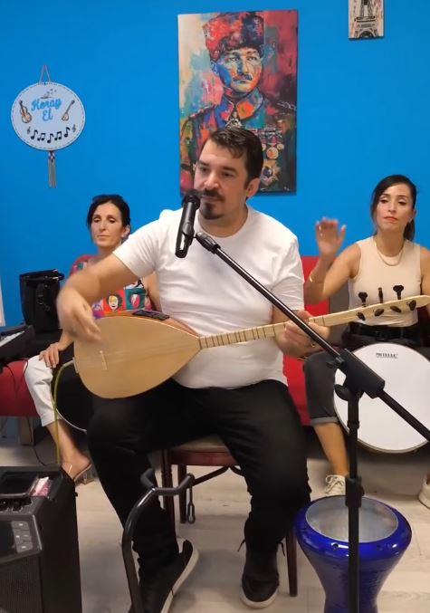 Koray El 1