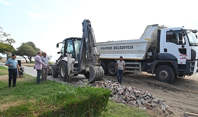 Rauf Denktas Parki Nda Yenileme Calismalari Basladi 4163