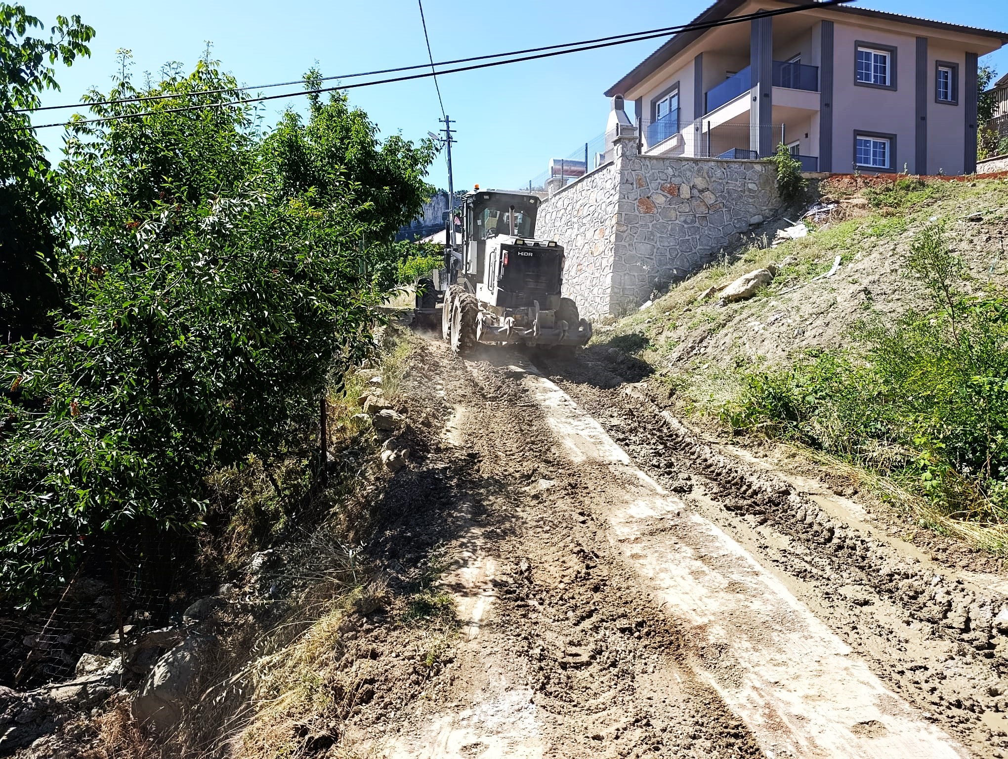 Yol Açma Ve Düzenleme Çalışmaları (1)