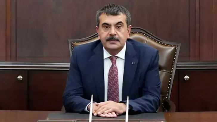 65A2Eb1E5F4904E245504095