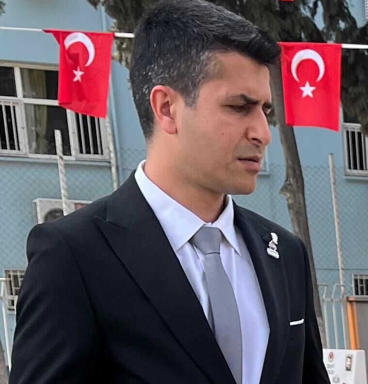 A1A39343 D4D4 4B9C B058 F64B7A7A0083