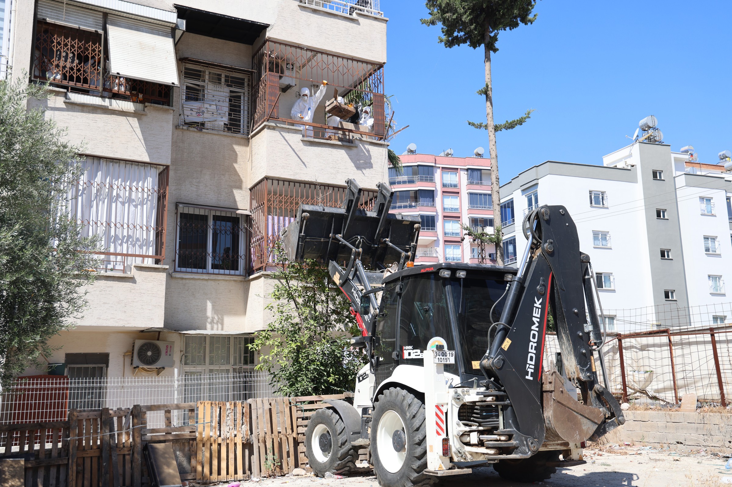 Çöp Ev Temizlendi (6)