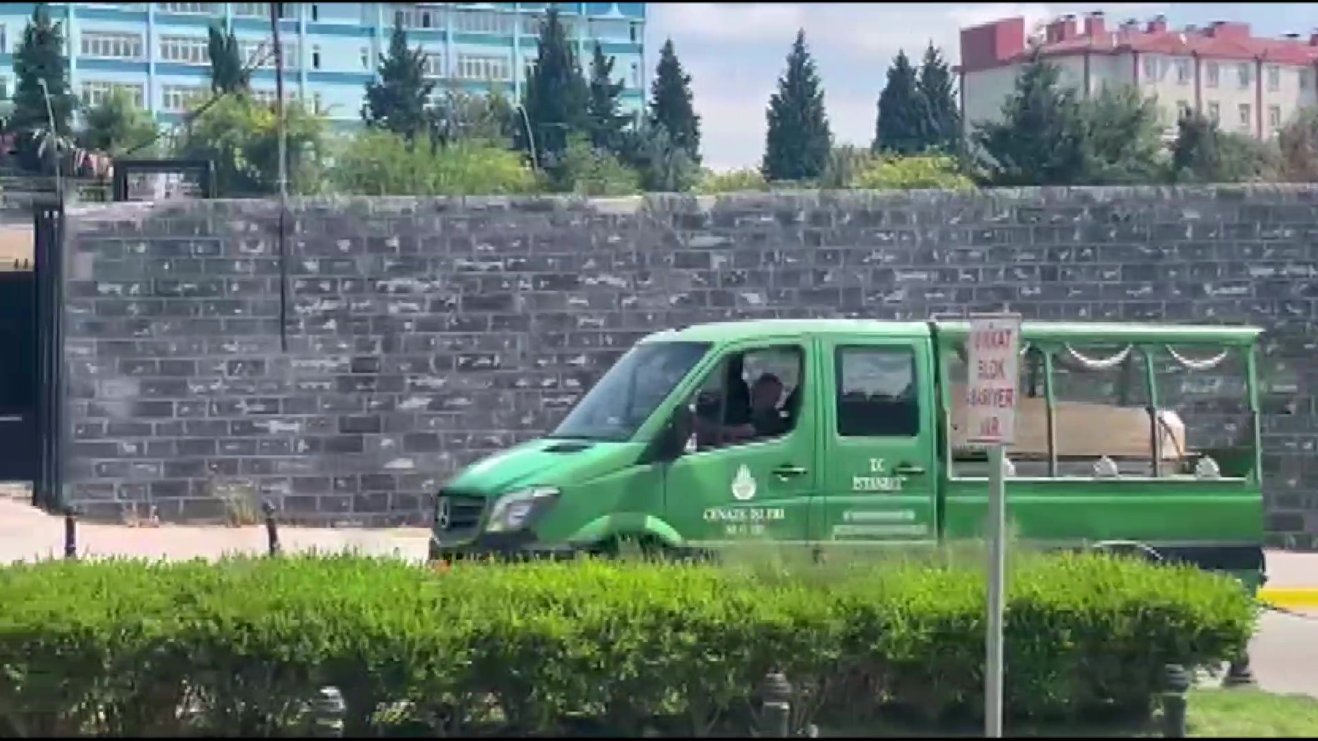 I S T A N B U L U N I V E R S I T E O G R E N C I S I A Y S E N I N 813562 240934