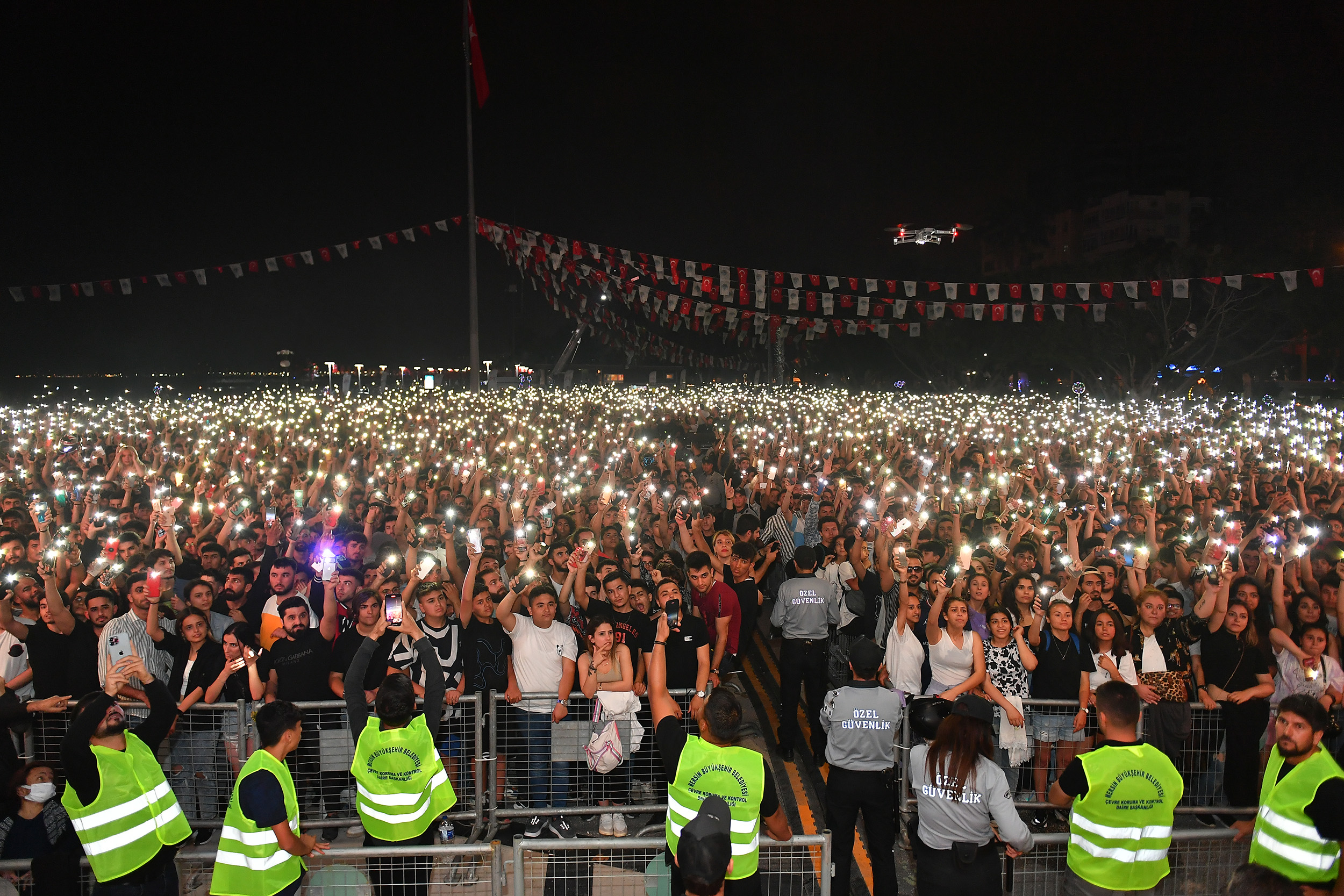 Öğrenci̇leri̇n En Sevdi̇ği̇ Şehi̇rlerden Bi̇ri̇ Yi̇ne Mersi̇n Oldu (6) (1)