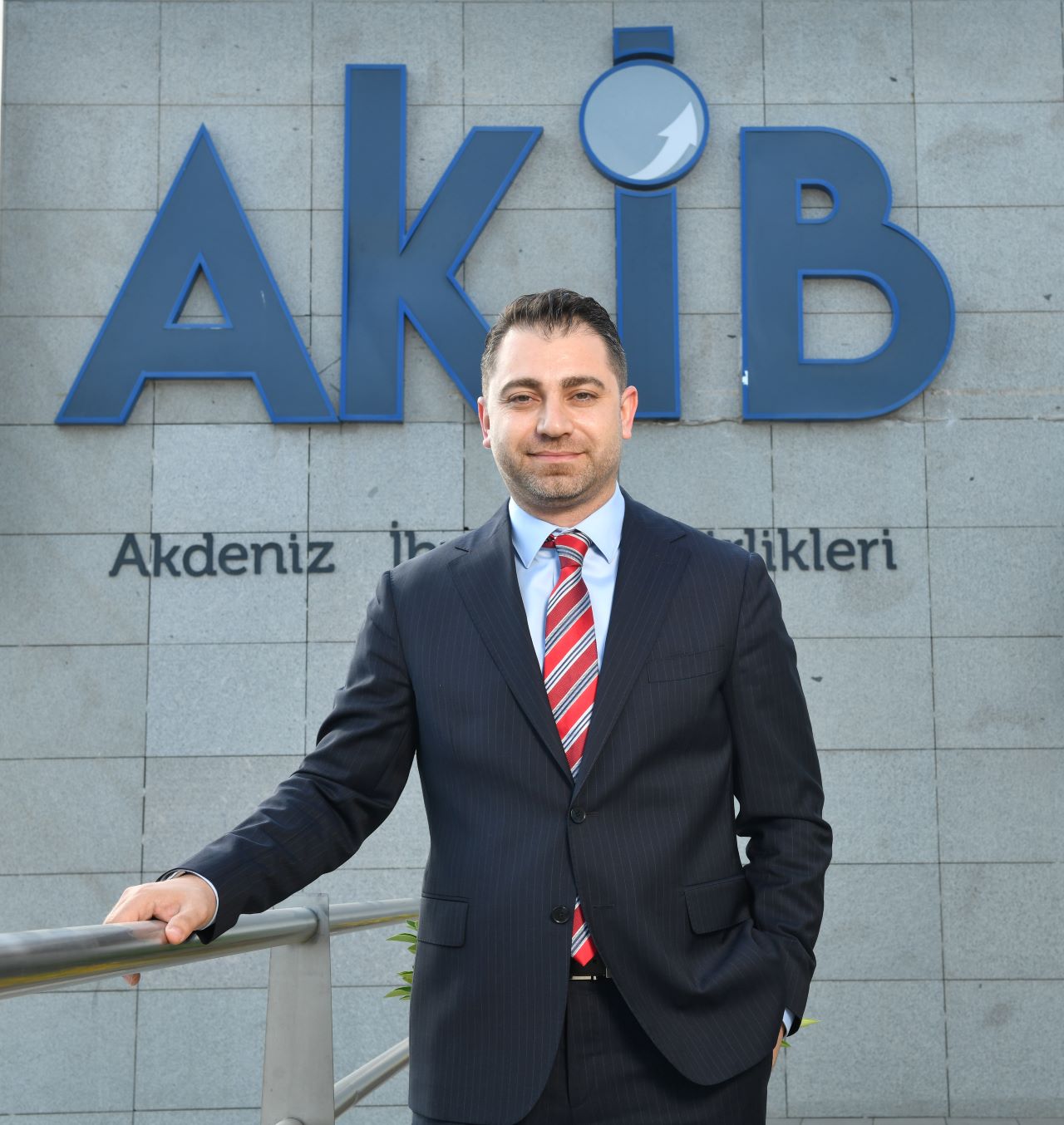 Veysel Memis (1)