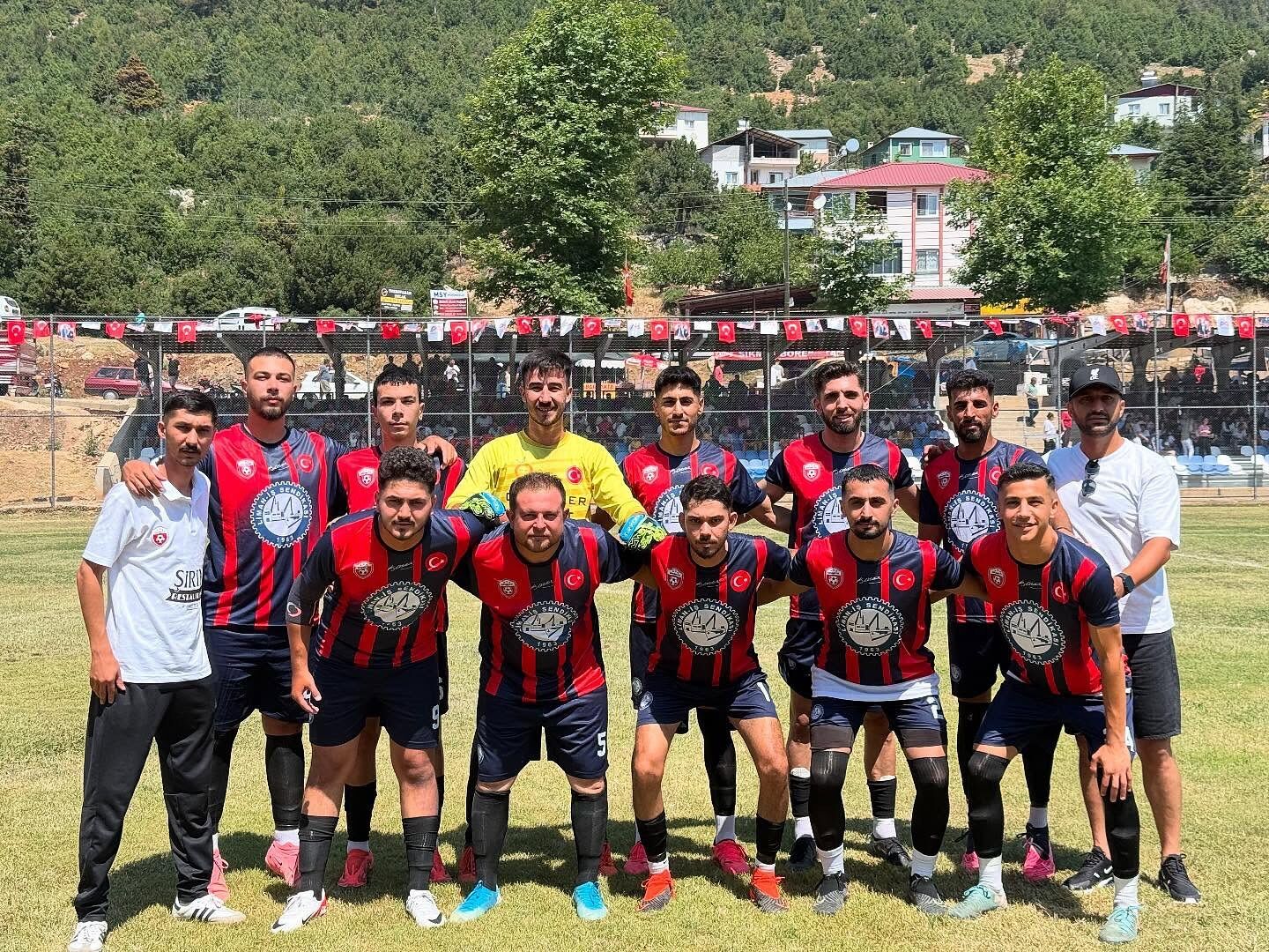 520743302 17936382966049490 5717036679882250779 N (3)