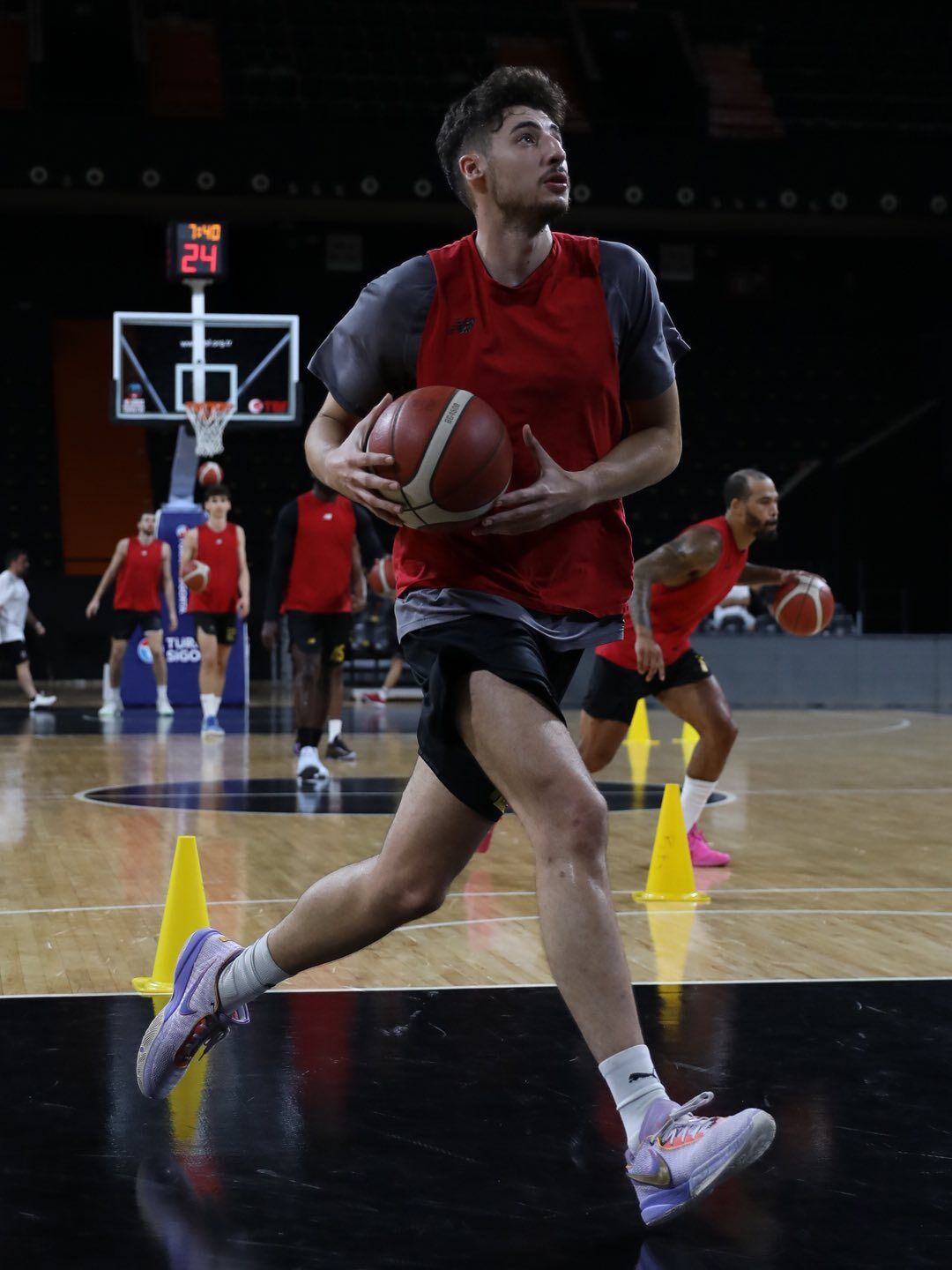 534697896 781281391085631 6659436048272929987 N