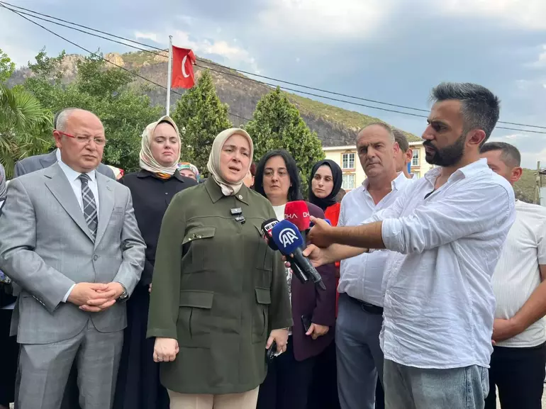 689233Acd500D97442A43B64