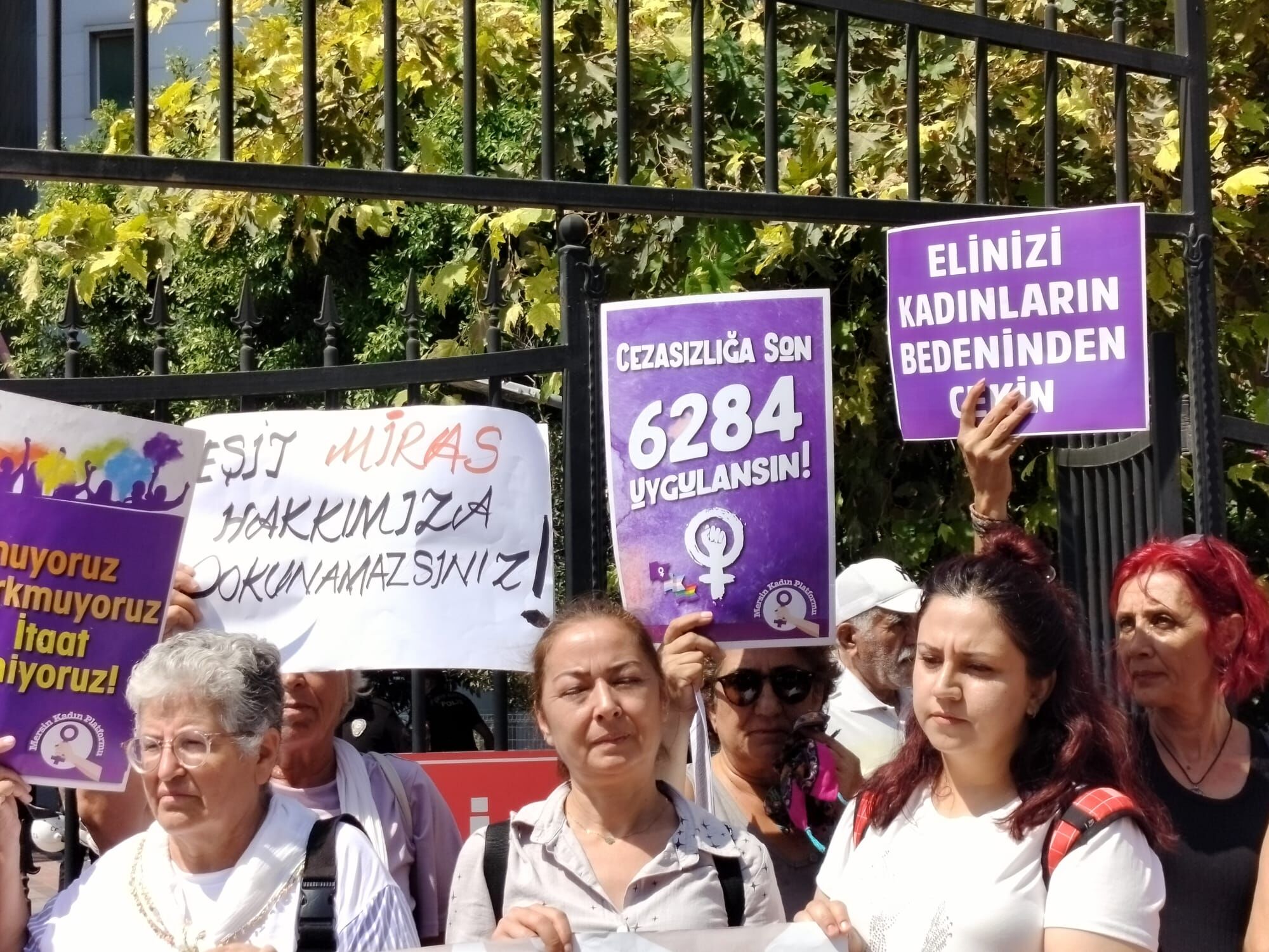 Be27F9A5 C455 4001 B160 F07Edcf23381