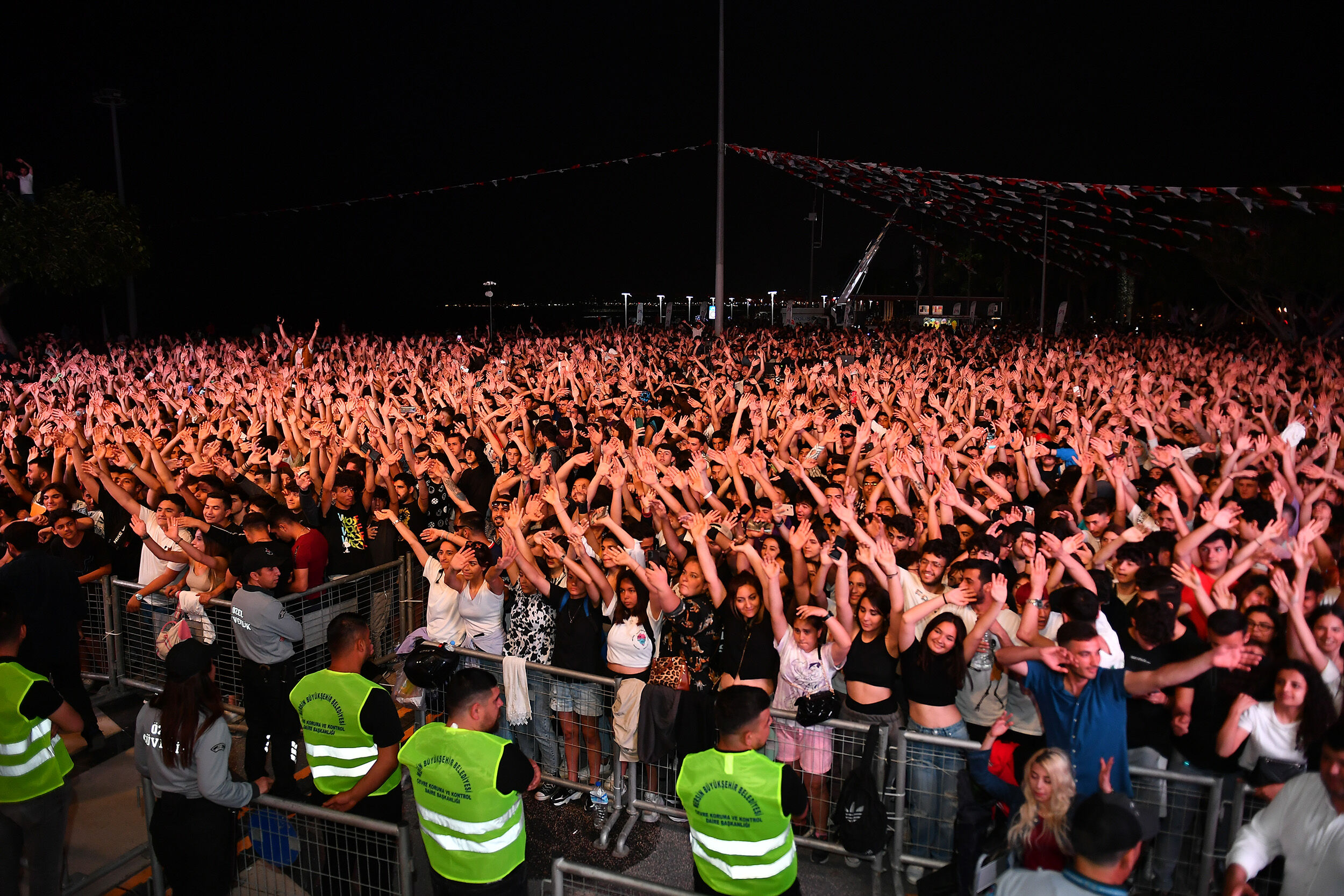 Büyükşehi̇r Yeni̇ Eği̇ti̇m Dönemi̇nde De Öğrenci̇leri̇n Gözdesi̇ Olmaya Hazir (15)