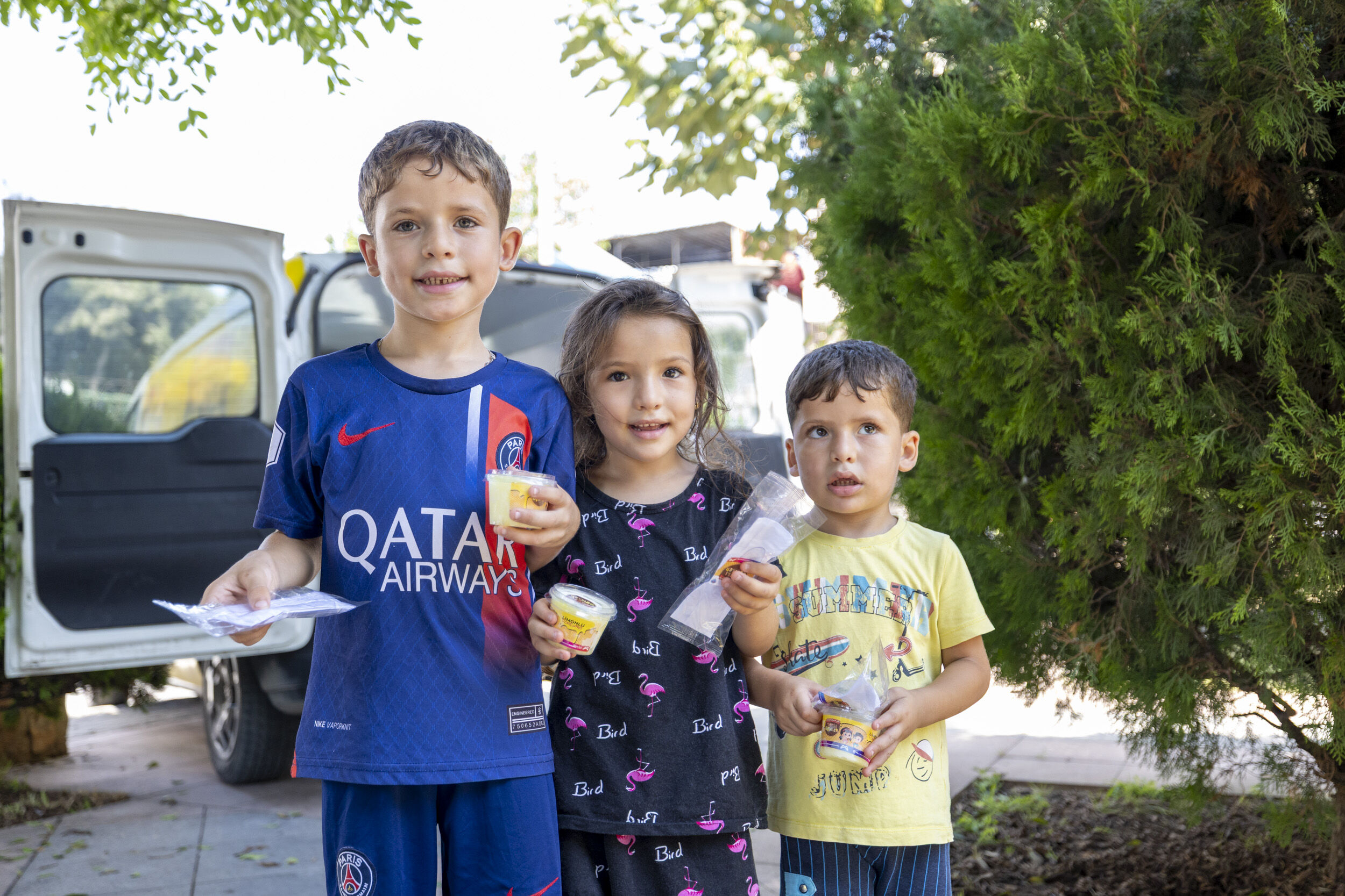 Çocuklar Büyükşehi̇r’i̇n Li̇monlu Dondurmasi İle Seri̇nli̇yor (8)