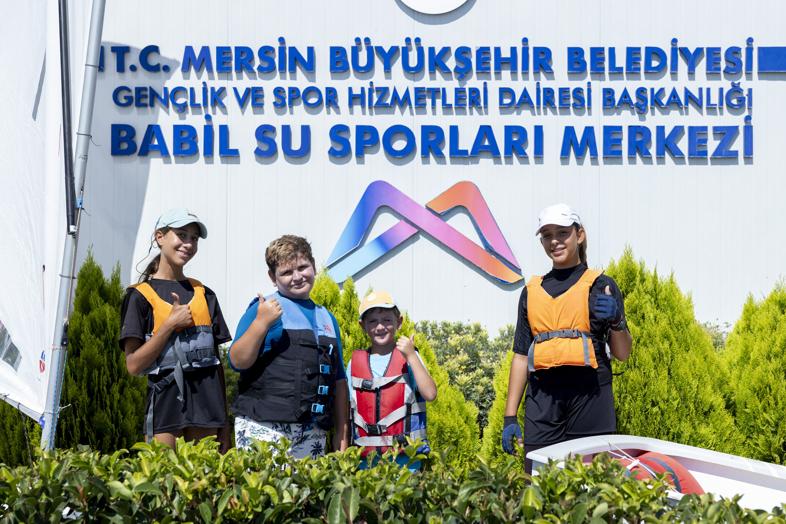 Mersi̇n’de Yelken Tutkunlarinin Deni̇zle Buluştuğu Nokta Babi̇l Su Sporlari Merkezi̇ (10)