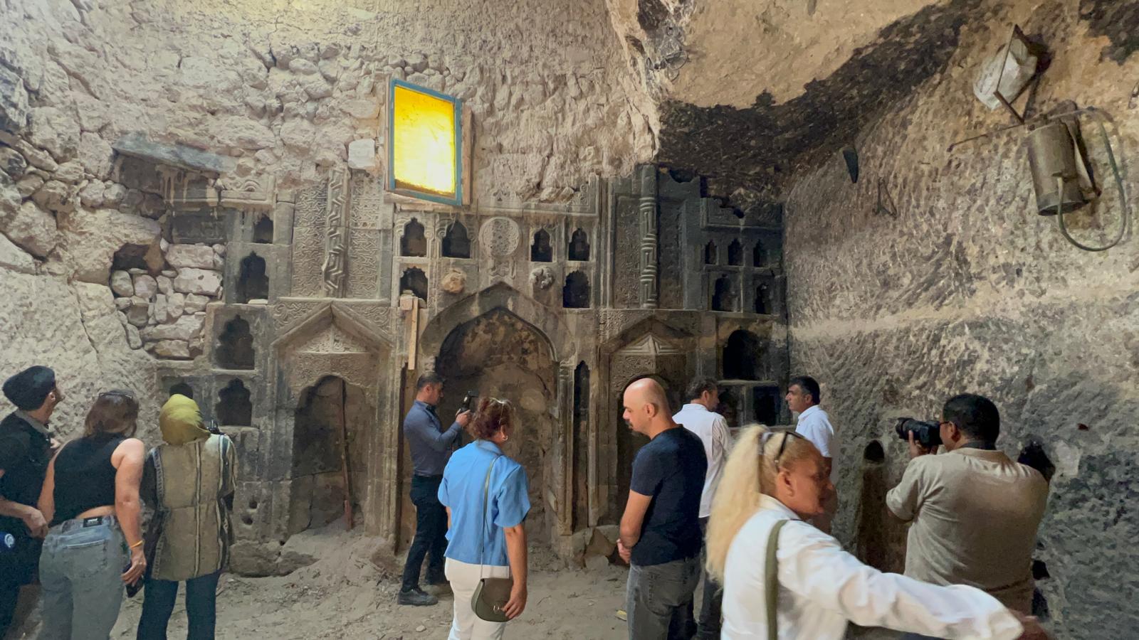 N E V S E H I R D E K A Y A D A N O Y M A O D U N L U G U N 6 A S 850198 252154