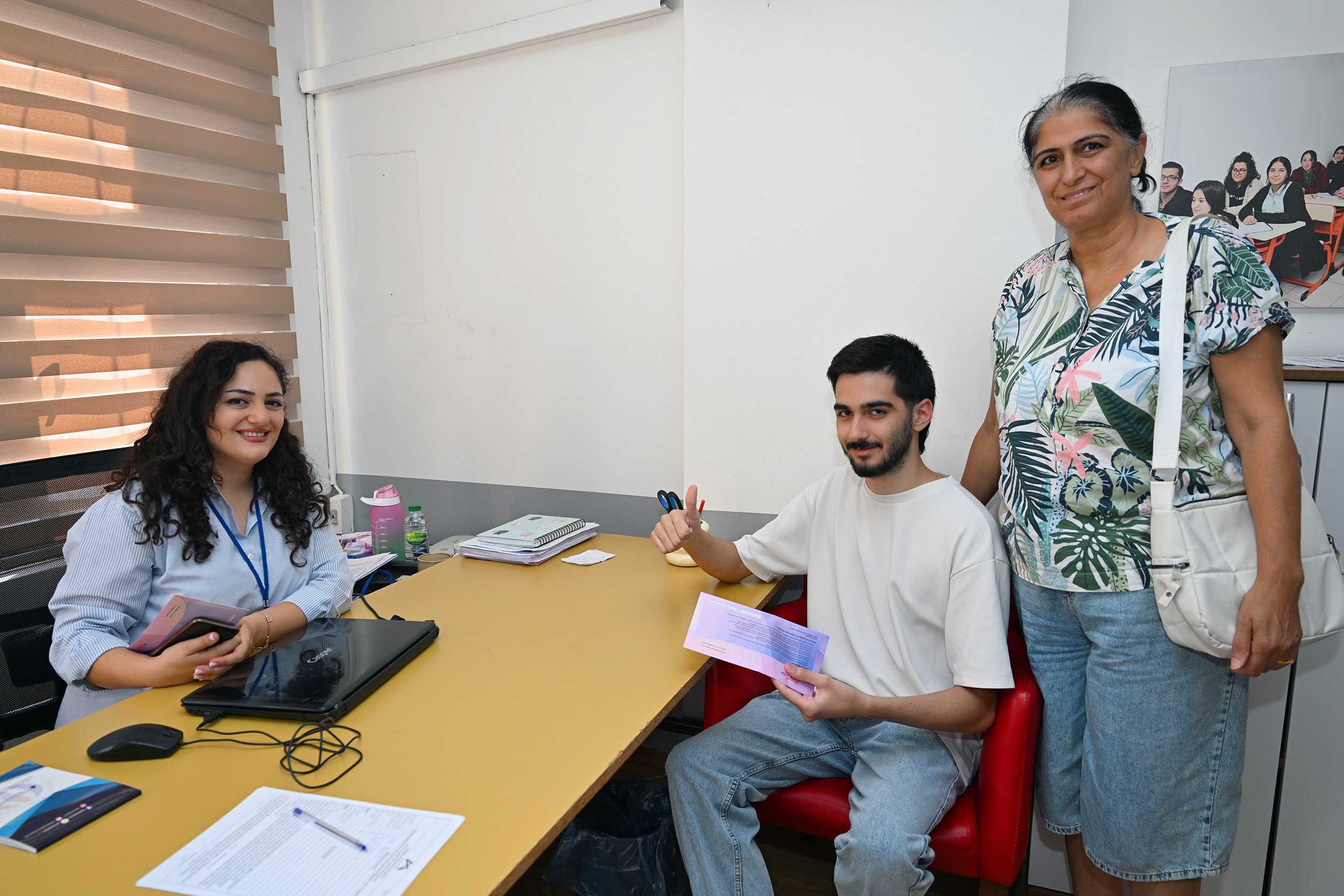 Büyükşehi̇r’i̇n Üni̇versi̇te Öğreni̇m Yardimi İçi̇n Son Başvuru Tari̇hi̇ 24 Eki̇m (1)