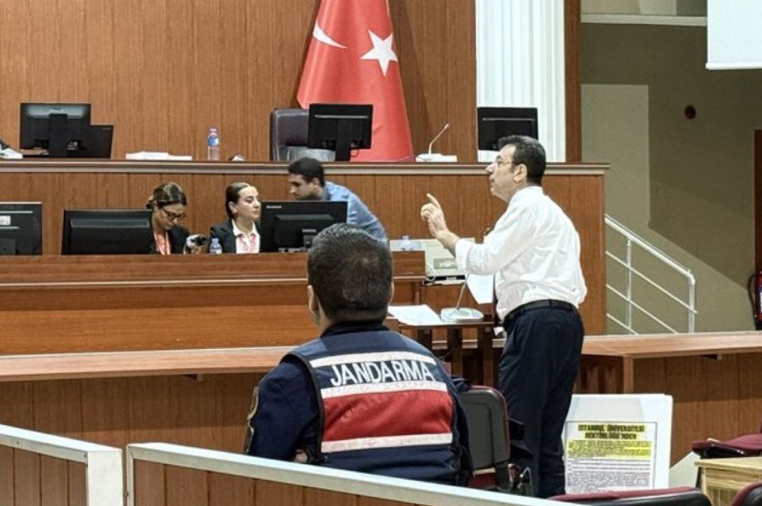 Ekrem Imamoğlu 1