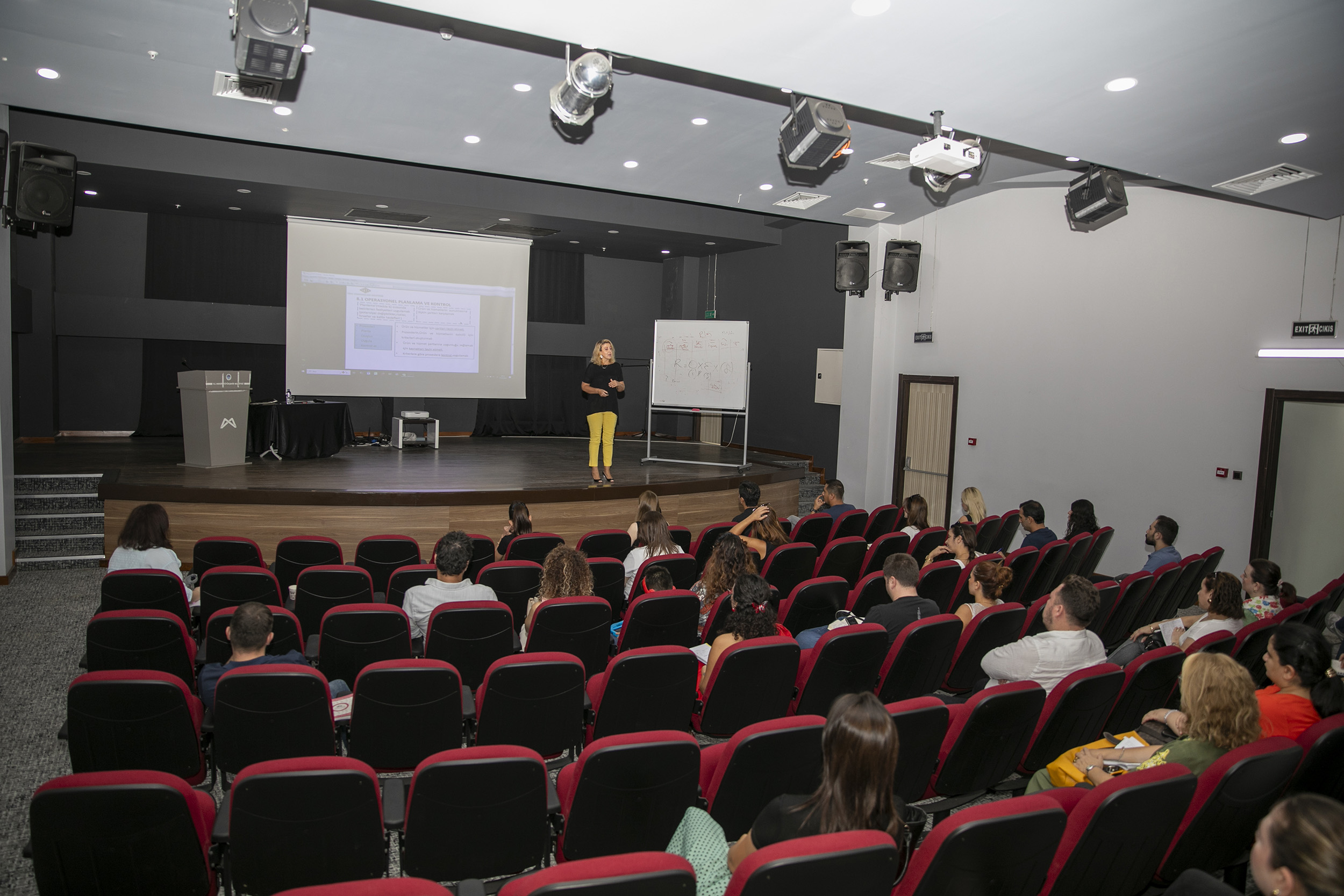 Mersi̇n Büyükşehi̇r Beledi̇yesi̇’nden ‘Yöneti̇m Si̇stemleri̇ Eği̇ti̇mi̇’ (1)
