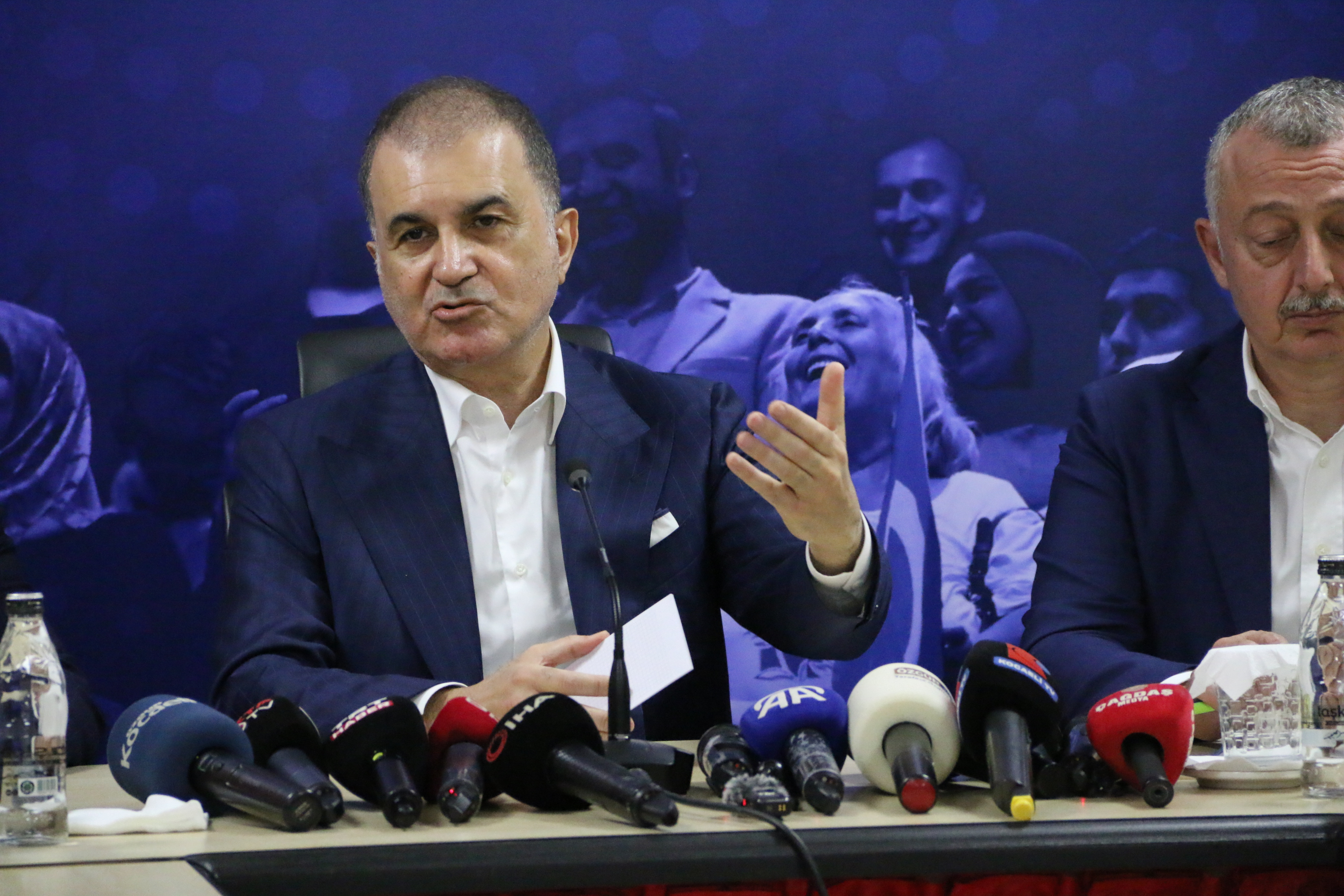 Ömer Çelik 3