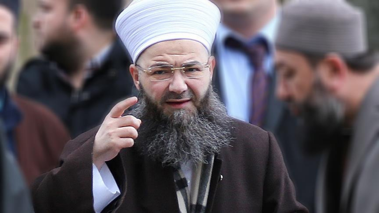Seyhan Soylu Cübbeli Ahmet Nişan-1