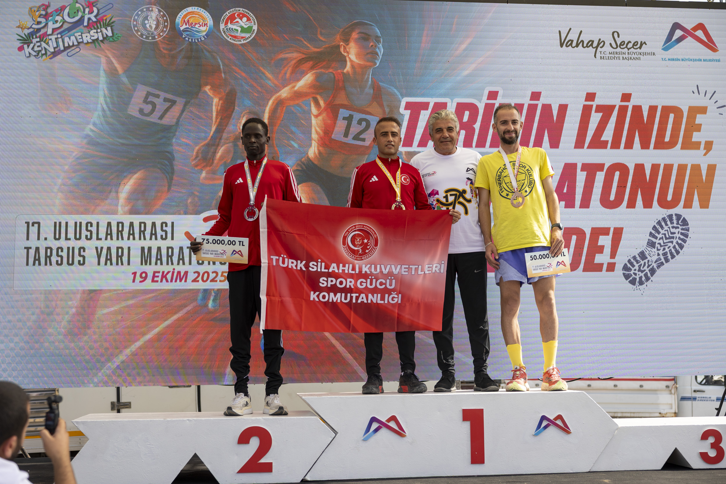 17. Uluslararasi Tarsus Yari Maratonu Koşuldu (27)