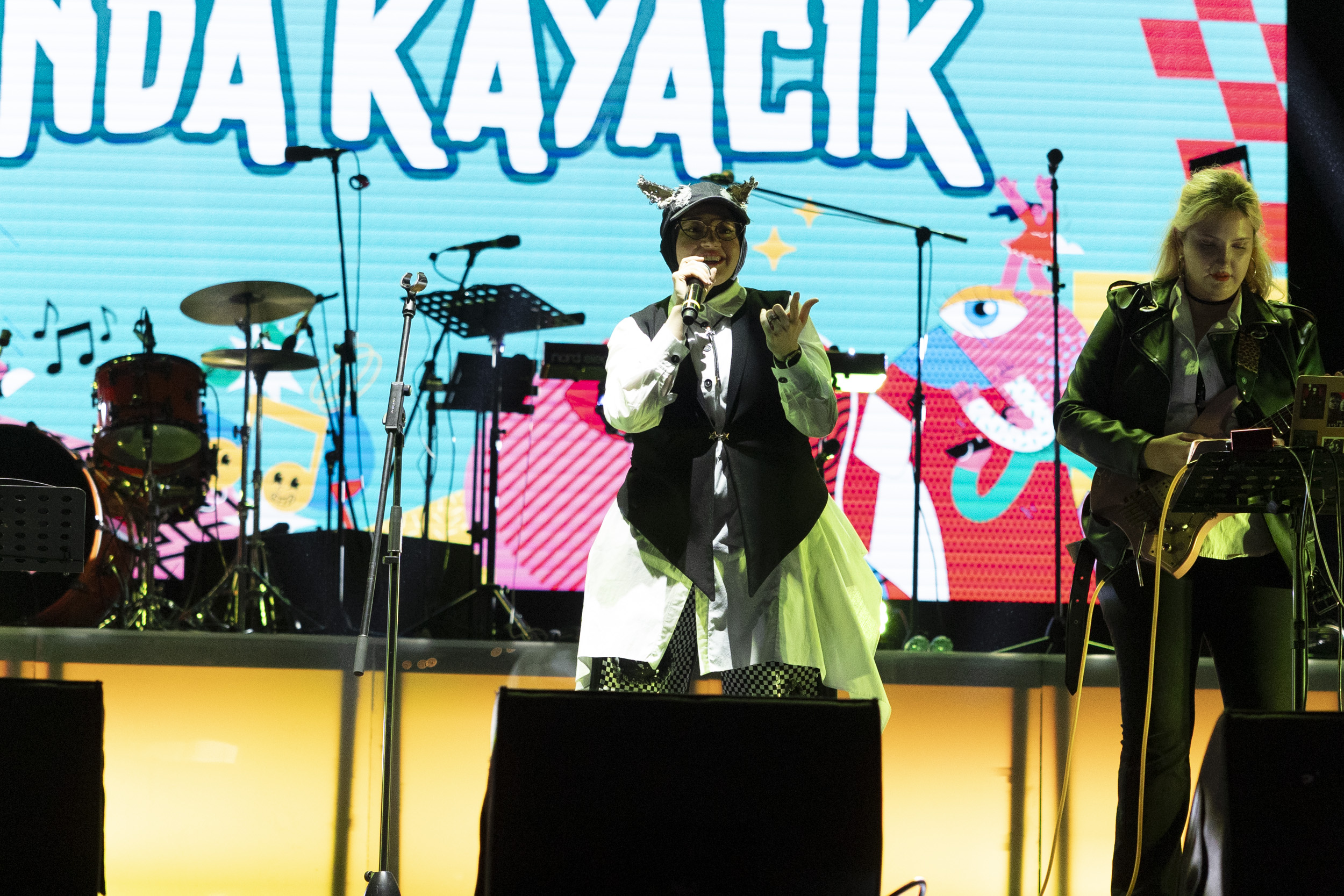 4. ‘Mersi̇n Gençli̇k Festi̇vali̇’ Doludi̇zgi̇n Başladi (8)