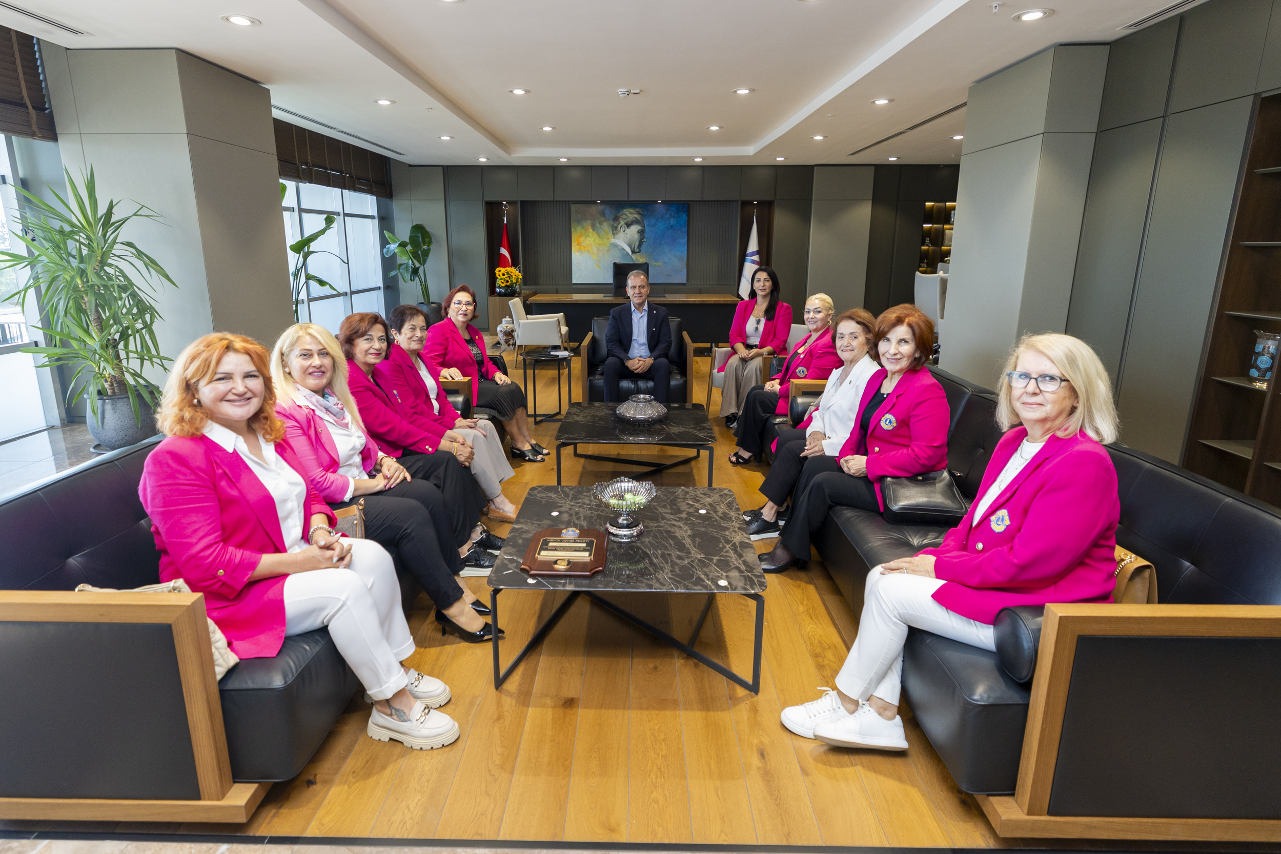 Başkan Seçer, ‘Melvin Jones Fellawship Dostluk Ödülü’ne Layik Görüldü (1)